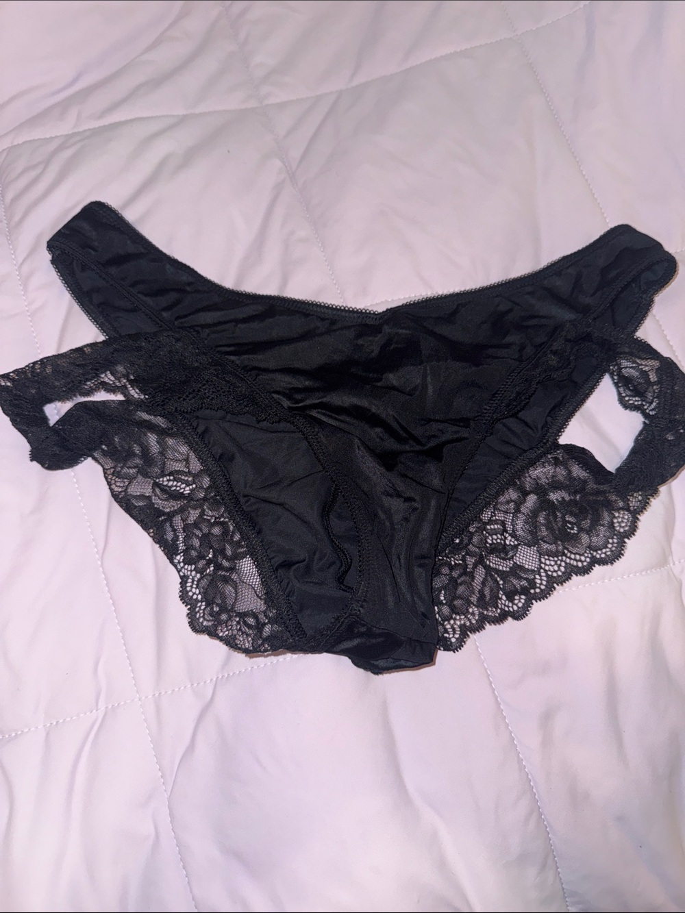 NWT Victoria’s Secret Black Lace Panty